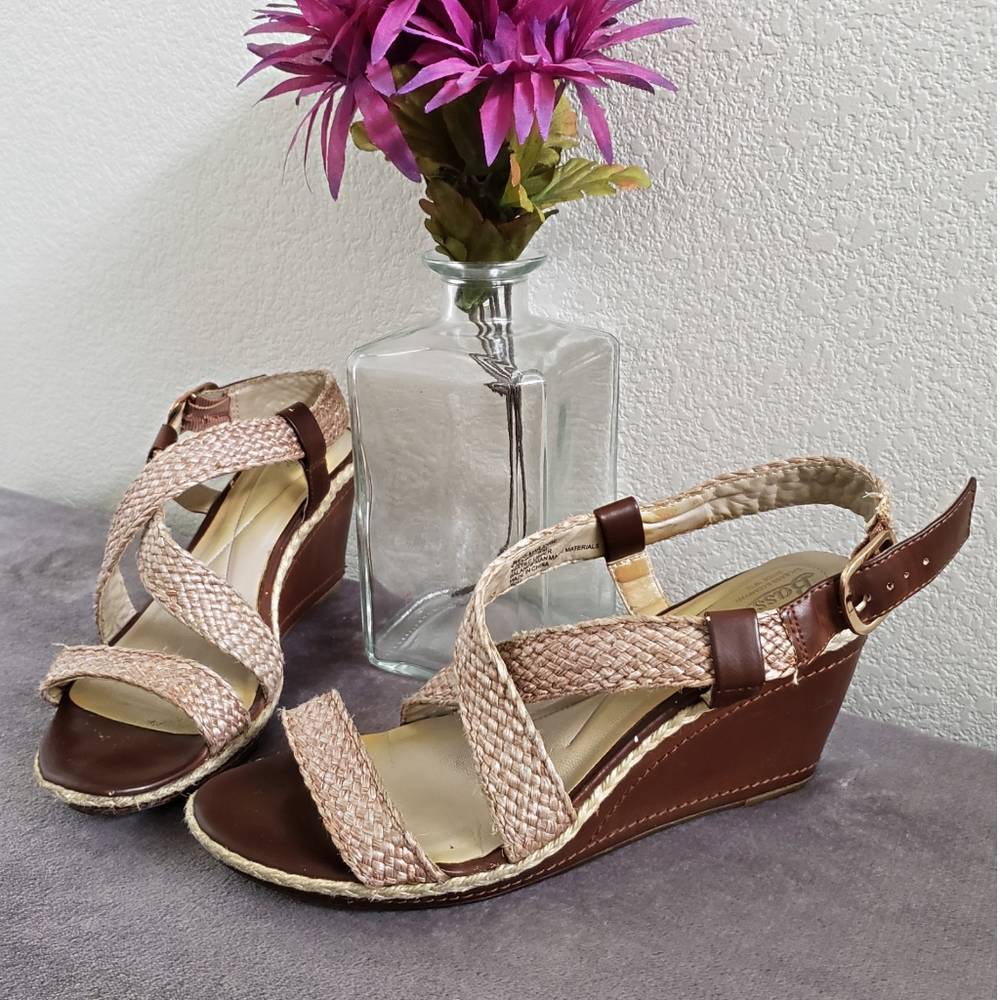 Bass Wedge Sandals